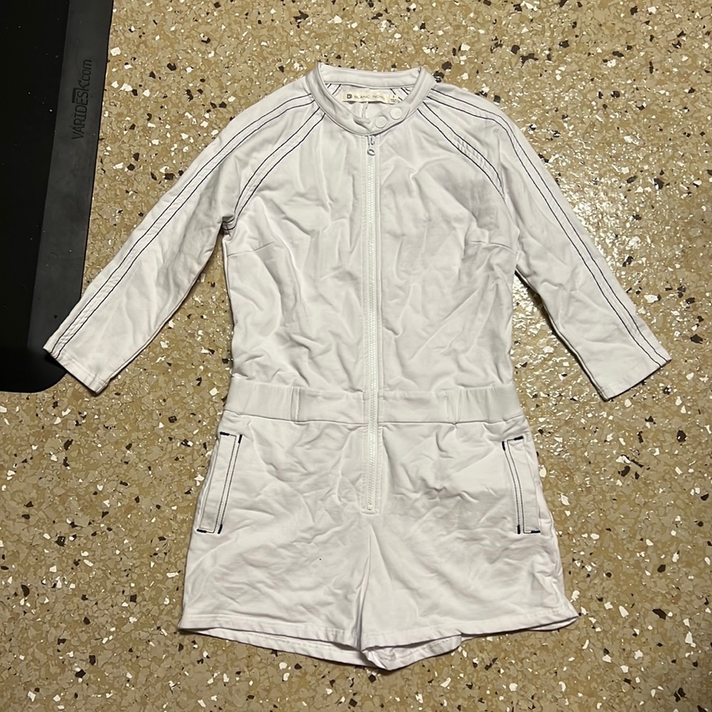 BLANC NOIR Women’s White Black Long Sleeve Shorts Romper Jumpsuit Sz S